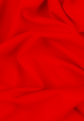 Sukienka Catalena rozkloszowana z kopertowym dekoltem czerwona gładka