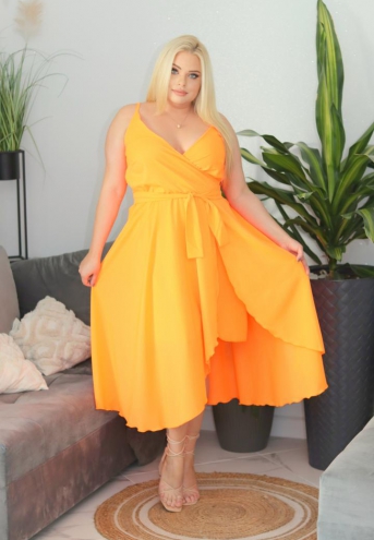Sukienka Alice o długości maxi rozkloszowana zwiewna kopertowy dekolt szyfon pastelowa pomarańczowa