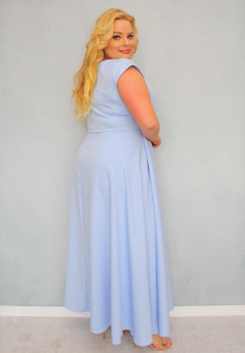 Sukienka Camilia maxi wieczorowa rozkloszowana ekskluzywna kopertowy dekolt błękitna