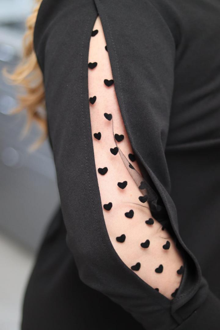 Sukienka Antonella trapezowa rękawy z tiulowymi wstawkami czarna